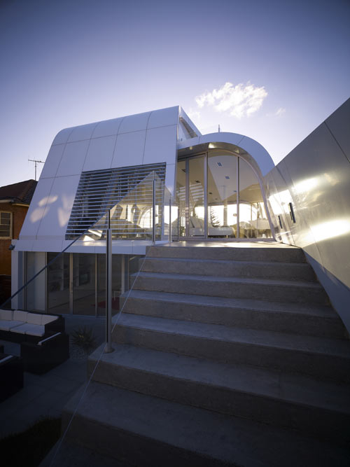 Beautiful Houses: Moebius in Australia