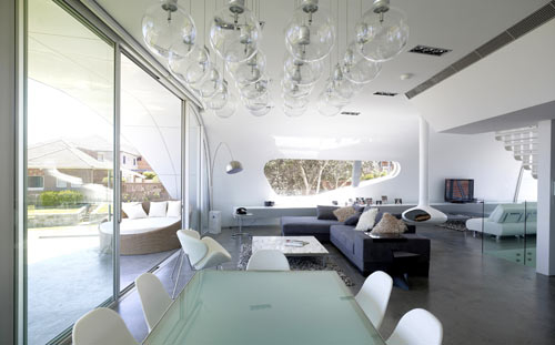 Beautiful Houses: Moebius in Australia