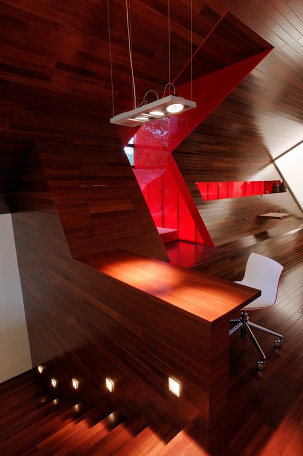 Peninsula Home Freshome22 Refinement and Comfort in a Beautiful Home Overlooking Lake Austin