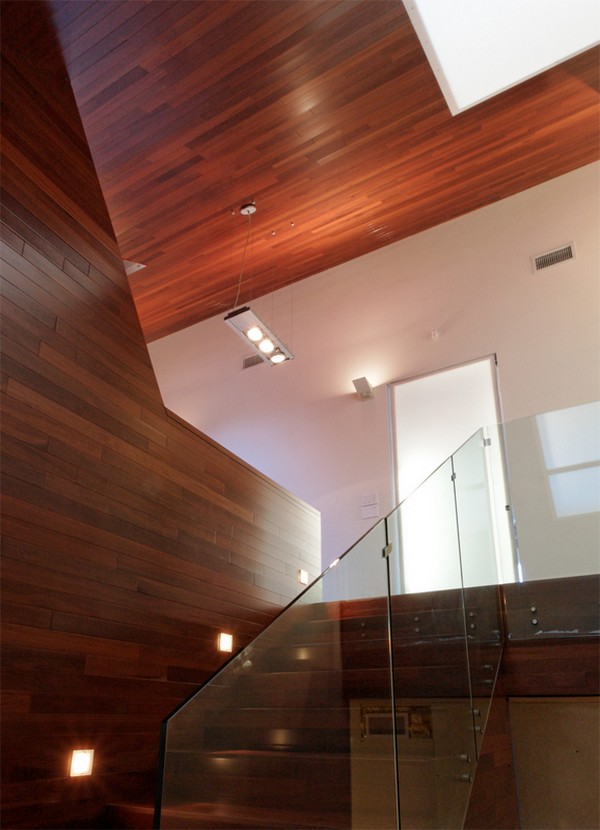 Peninsula Home Freshome23 Refinement and Comfort in a Beautiful Home Overlooking Lake Austin