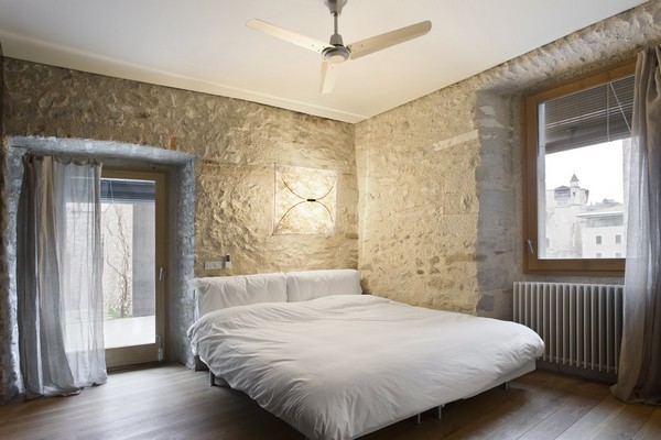 Main bedroom Main bedroom Breathtaking Medieval Building Turned Into Contemporary Living Space