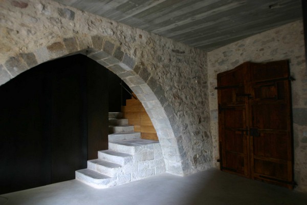 Main entrance Main entrance Breathtaking Medieval Building Turned Into Contemporary Living Space