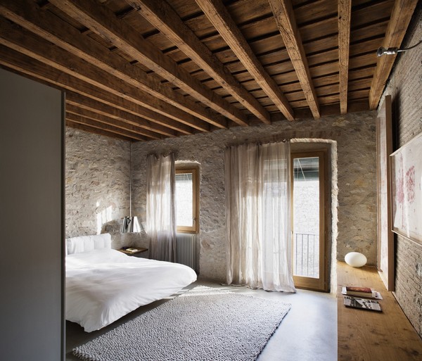 Master suite Master suite Breathtaking Medieval Building Turned Into Contemporary Living Space