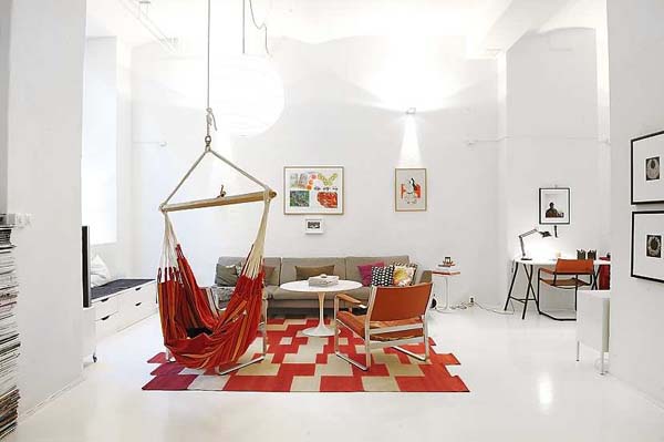 Regeringsgatan 6 Open Loft in Stockholm Featuring Colourful Accents