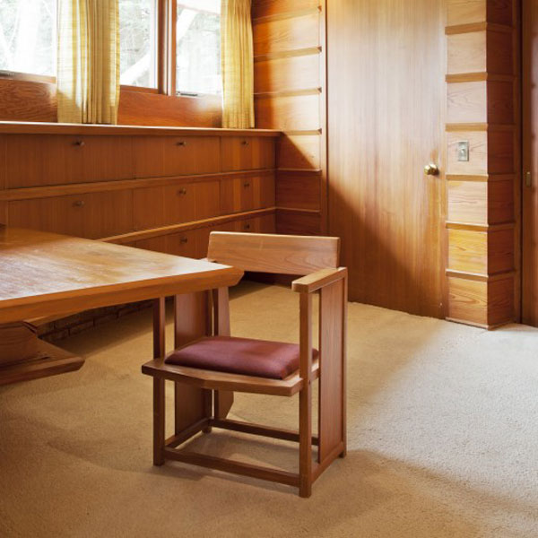 Frank Lloyd 1 Frank Lloyd Wrights Kenneth Laurent House in Illinois Up For Auction