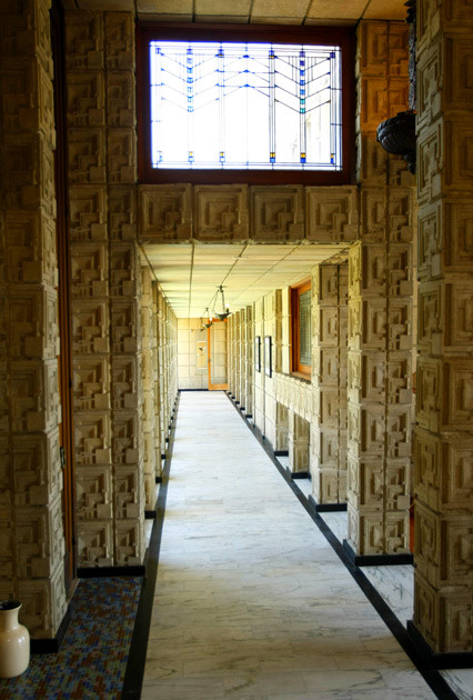 325240120 21175341 Ennis House