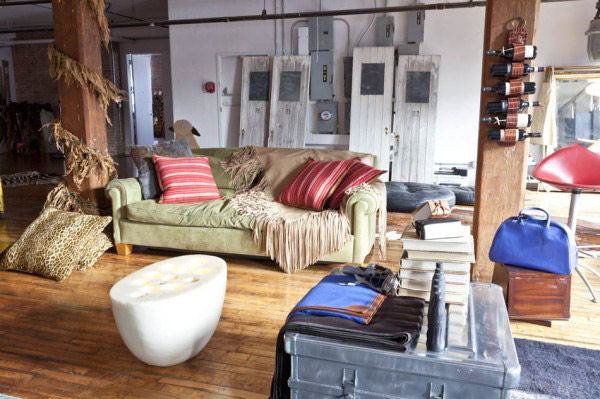unusual-gallery-style-loft-5.jpg