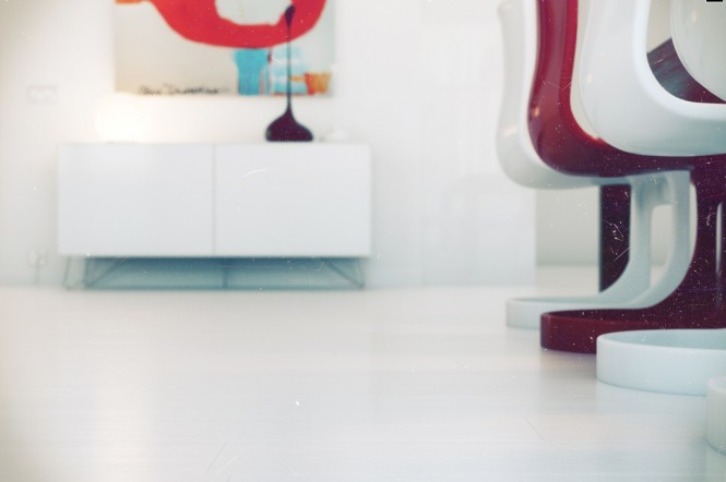 red white dining room
