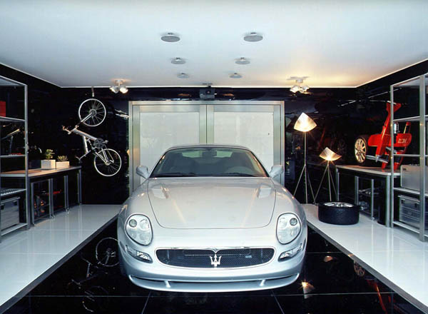 Modern Garage by Brunete Fraccaroli 8 Striking Transparency Showcased By A Modern Live In Garage