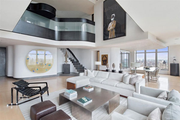 A closer look at Incredible Penthouse Views Of Manhattan