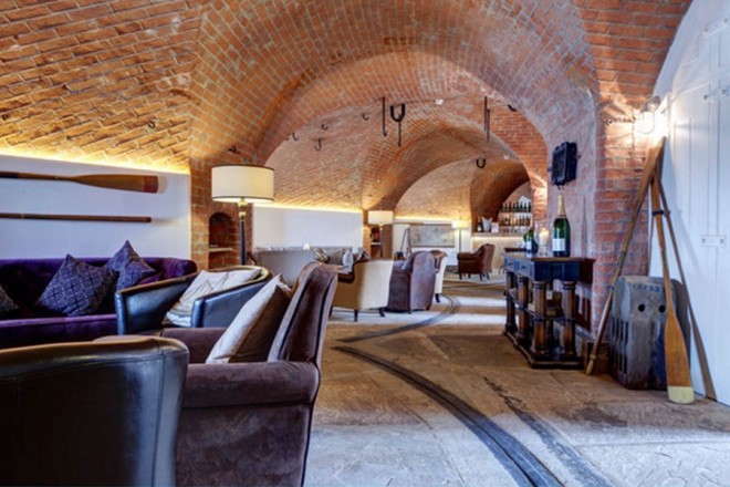 spitbank-fort-loft-10