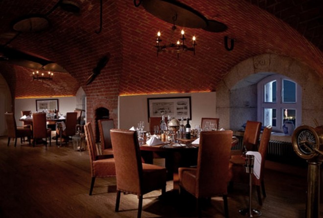 spitbank-fort-loft-37