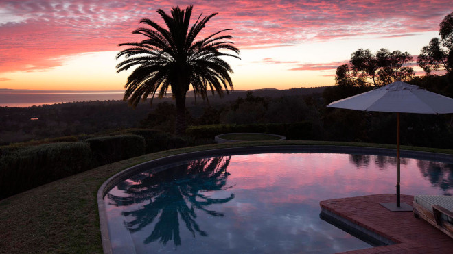 Steve-Martins-pool-2