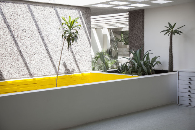 brutalist-concrete-house-6