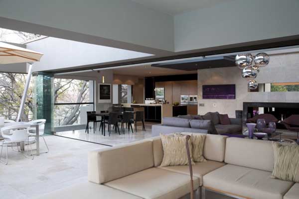 House in Bryanston (17) House in Bryanston 17 Incredible Residence with Unequalled Architectural Details