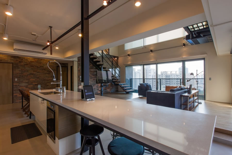 all of the lower level is one space