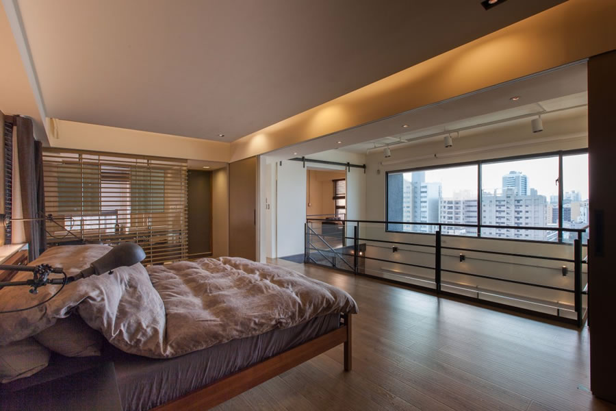 the bedroom from the inside